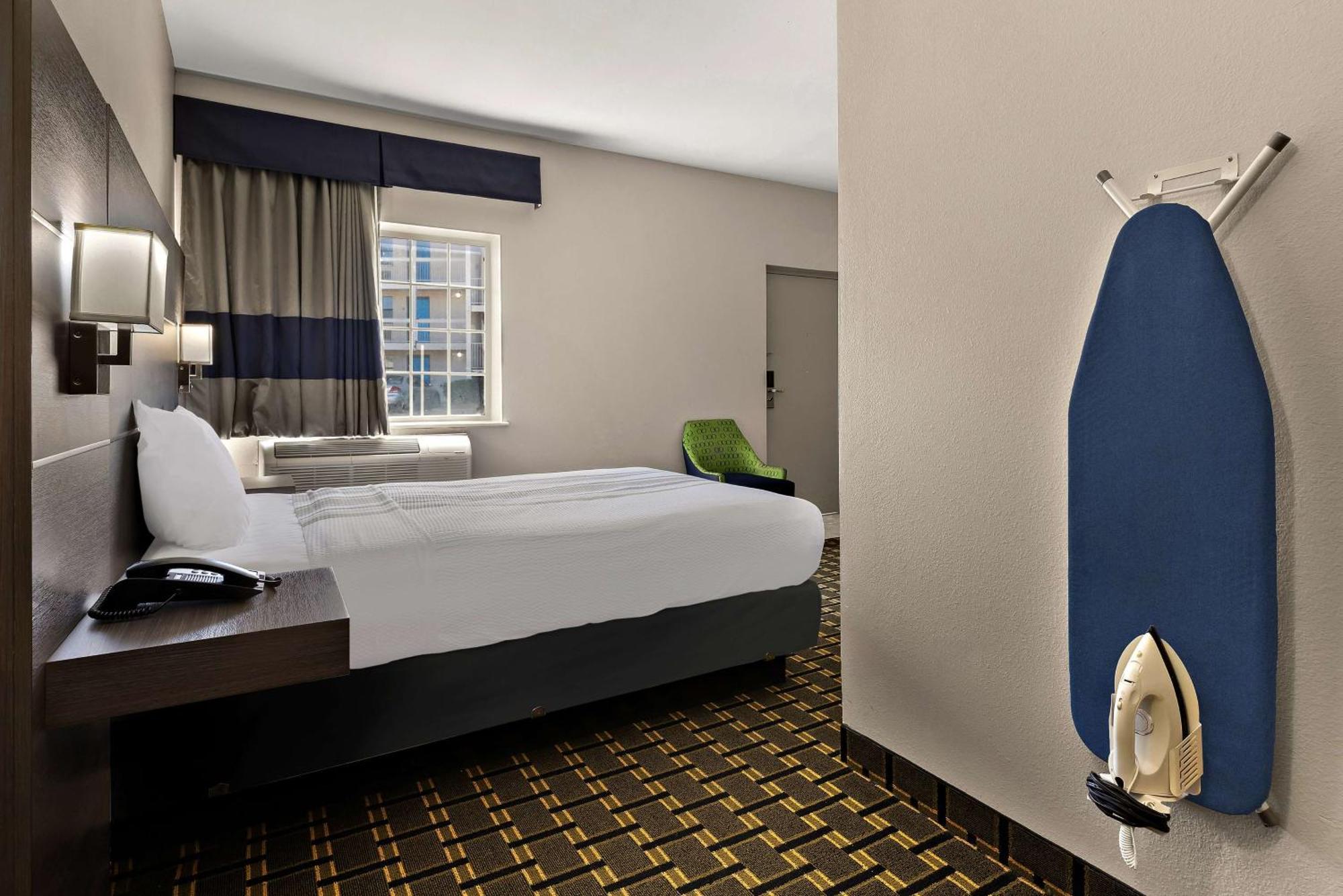 Surestay Plus Hotel By Best Western Tulsa East Buitenkant foto