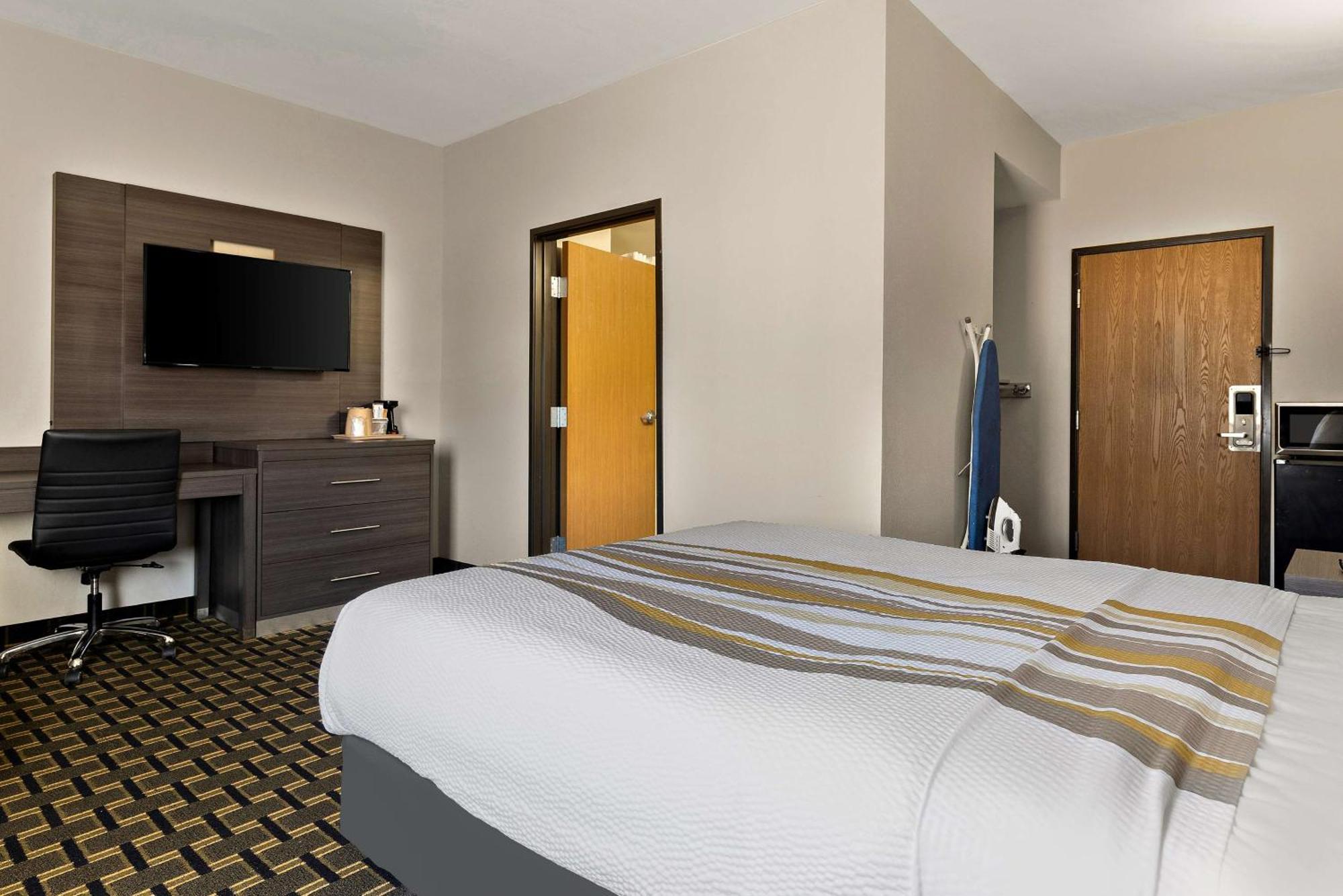 Surestay Plus Hotel By Best Western Tulsa East Buitenkant foto