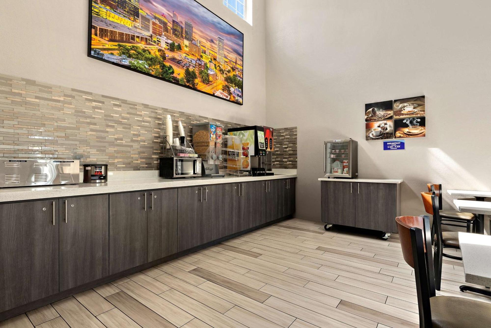 Surestay Plus Hotel By Best Western Tulsa East Buitenkant foto