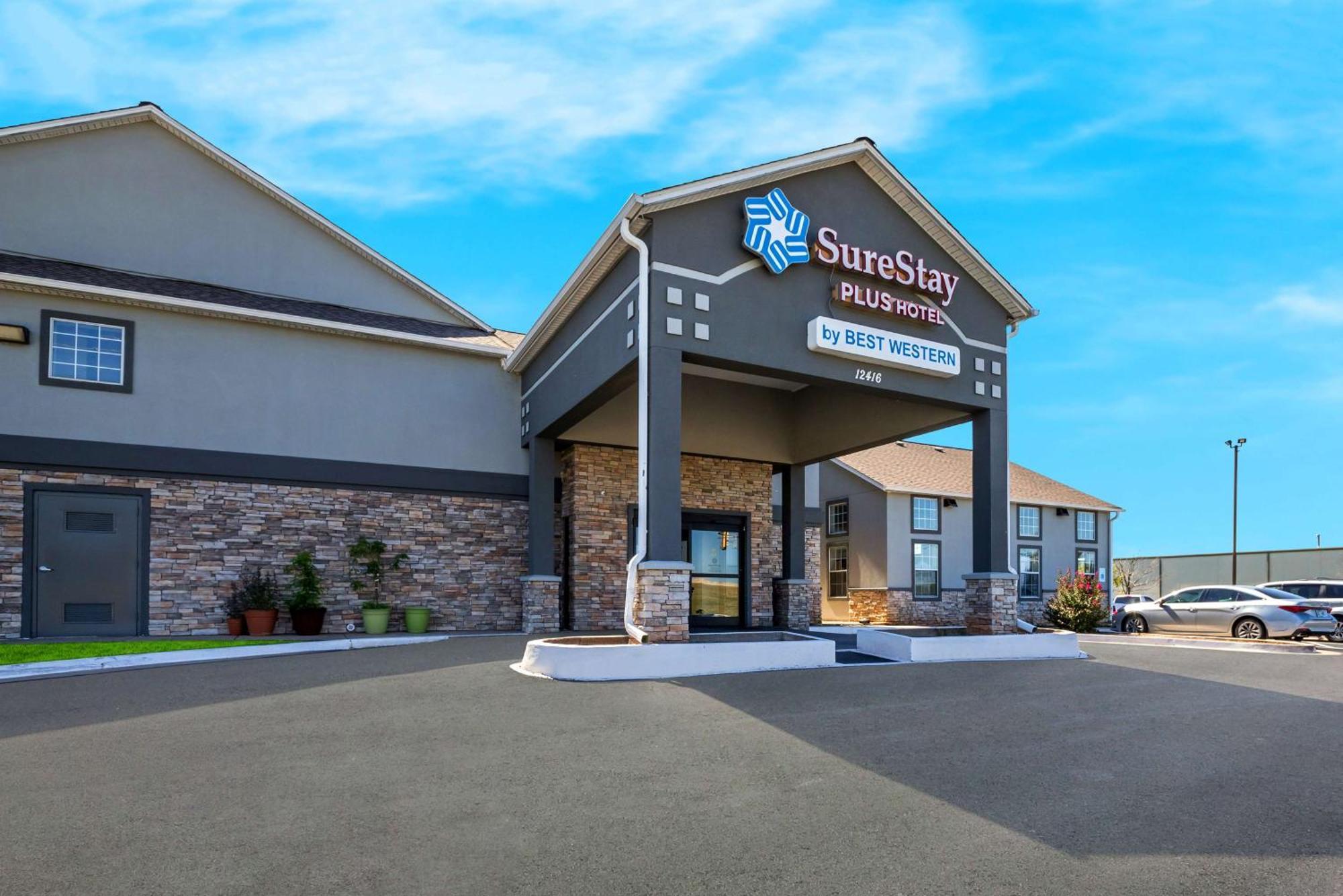 Surestay Plus Hotel By Best Western Tulsa East Buitenkant foto