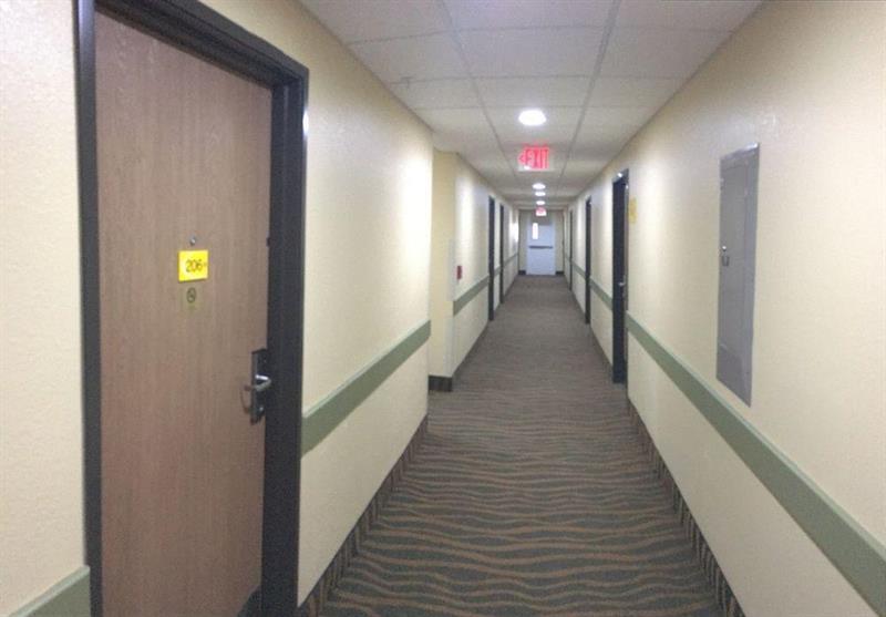 Surestay Plus Hotel By Best Western Tulsa East Buitenkant foto