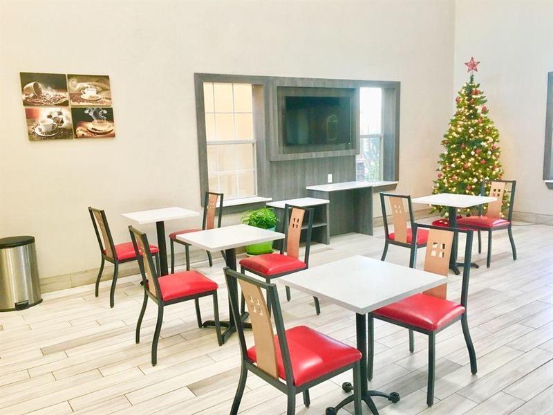 Surestay Plus Hotel By Best Western Tulsa East Buitenkant foto